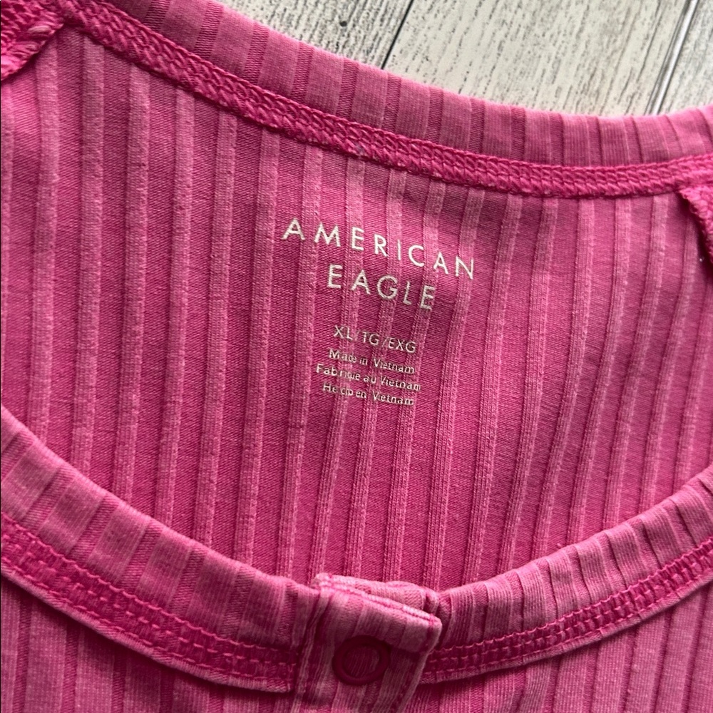 American Eagle Ribbed Short Sleeve Top size XL - Picture 2 of 4